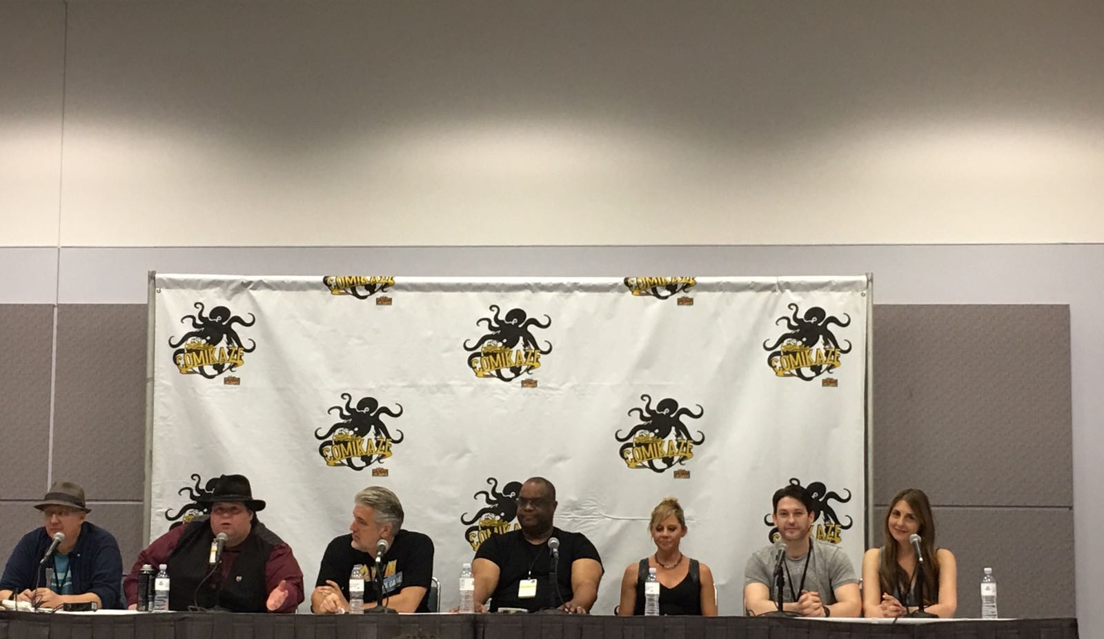 Joe Ochman (moderator), E.J. De La Penam, P.J. Haarsma ("Con Man"), Geoffrey Thorne ("The Librarians"), Gigi Edgley, Darren Jacobs, Ellen Dubin